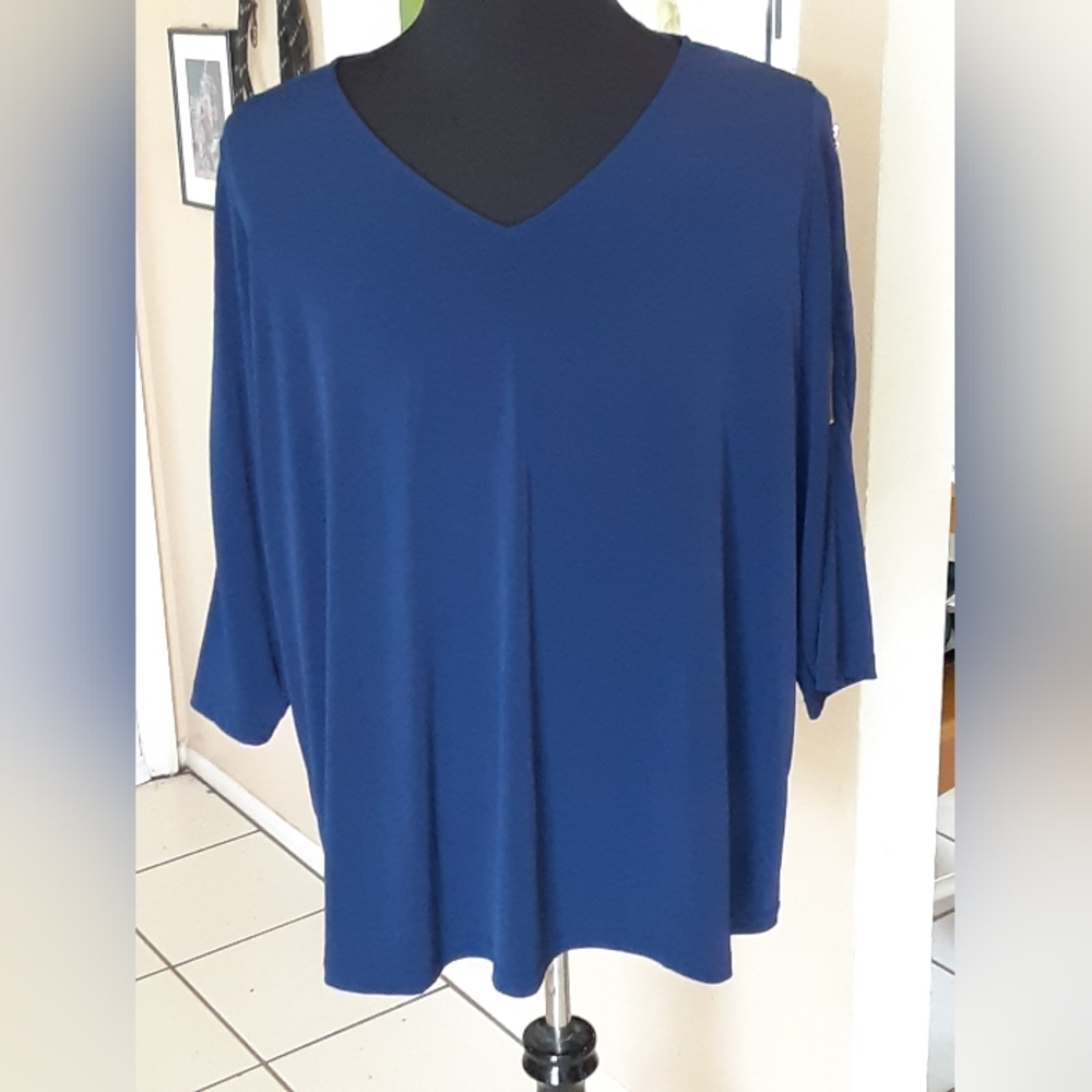 Susan Graver Top (size 2X)